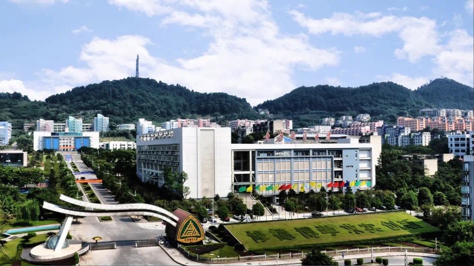 立達(dá)信中標(biāo)重慶郵電大學(xué)物聯(lián)實(shí)驗(yàn)室智能管理項(xiàng)目，賦能智慧教育新未來(lái)！